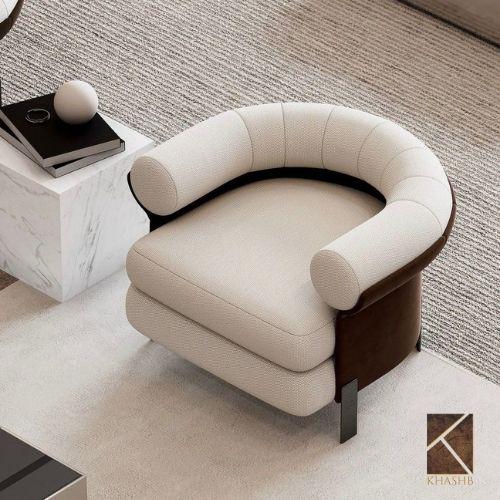 Curvaceous Minimalist Chair